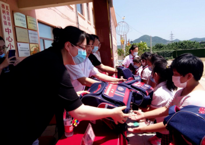 大连福彩爱心小学4