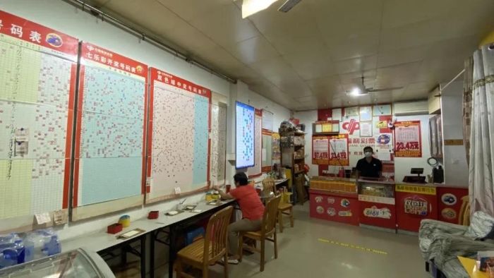 福州彩民喜领565万元双色球大奖:又惊喜又遗憾3 福州彩民喜领565万元双色球大奖:又惊喜又遗憾3