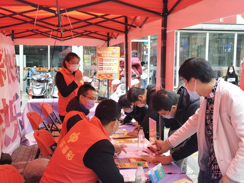 积极营销，促进福彩市场回暖2