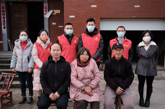 湖州开展“福彩有爱—主播送温暖”慰问活动1、
