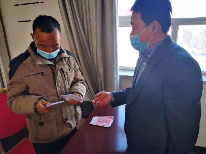 40万元福彩公益金暖心过新年3 40万元福彩公益金暖心过新年3
